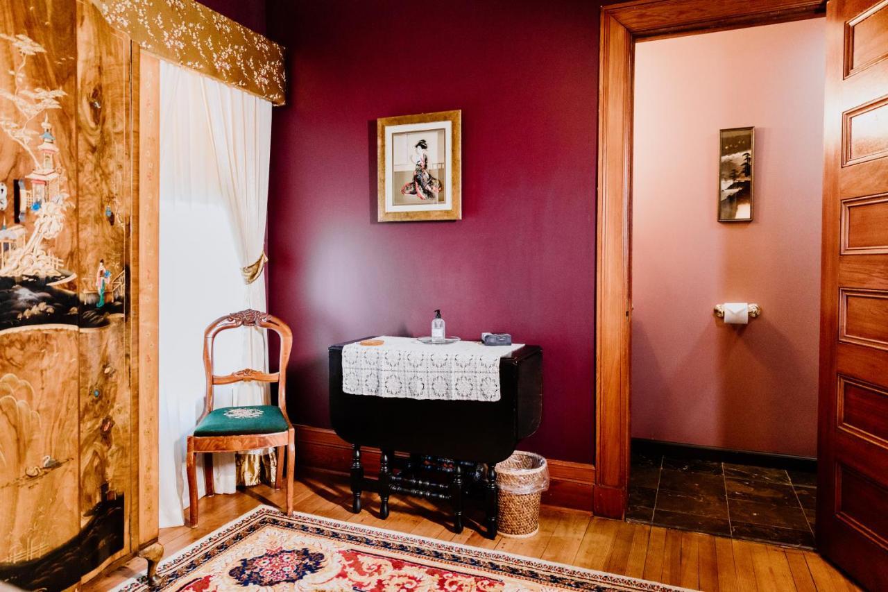 1897 Beekman House Bed And Breakfast Dundee エクステリア 写真